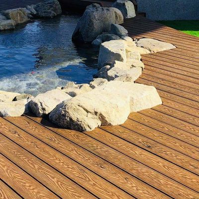 Giá tốt. Patio 3D Composite Decking Commercial WPC Profile Hollow Decking trực tuyến