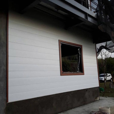Giá tốt. Ống lót tấm WPC tấm gỗ nhựa composite Sideing Panel trực tuyến